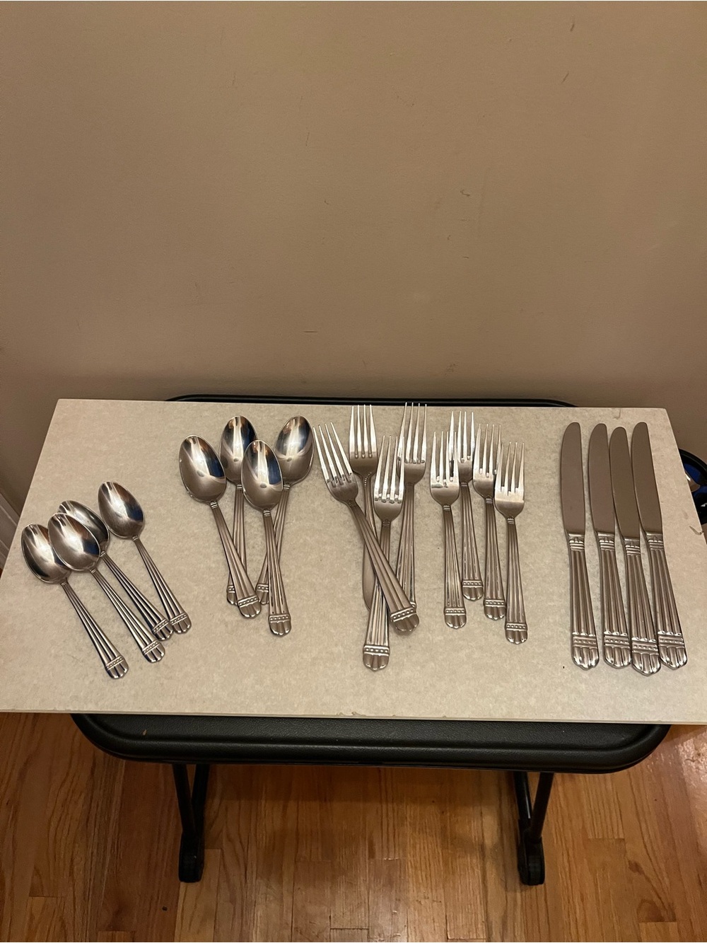 Oneida *TRIDENT* Stainless flatware silverware sets